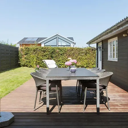 Gorgeous In Karrebaeksminde